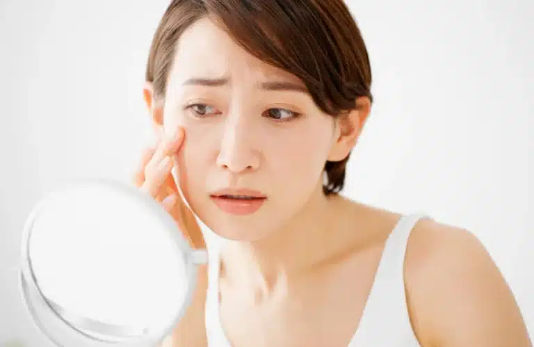 cover 10 สาเหตุเจ้าปัญหา ทำไมหน้าแก่ก่อนวัย_ พร้อมวิธีป้องกันและฟื้นฟูผิว