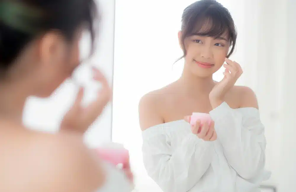 วิธีดูแลตัวเองหลังเลเซอร์หน้าใส