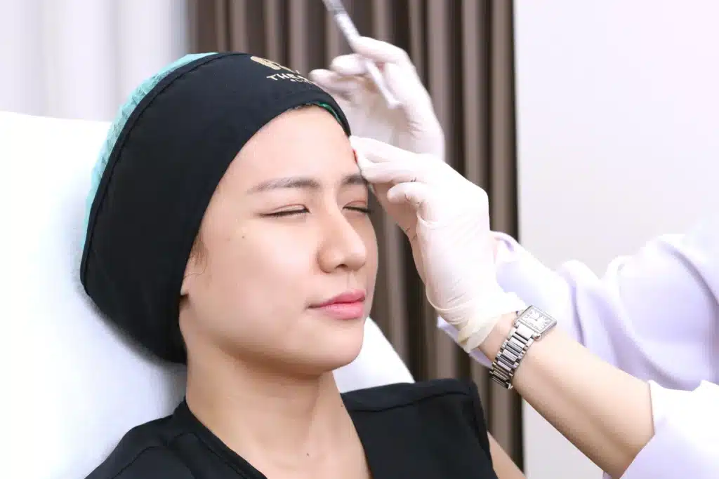 ราคาโปรแกรมฉีดโบท็อกซ์ THE RITZ CLINIC