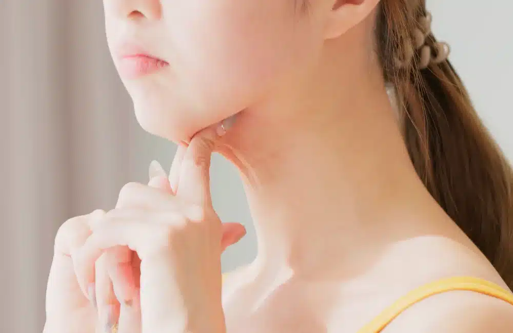 เหนียงเกิดจาก