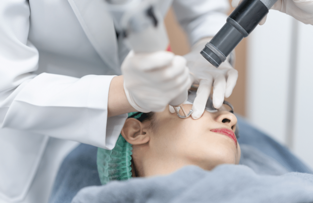 ทำ Picosecond laser