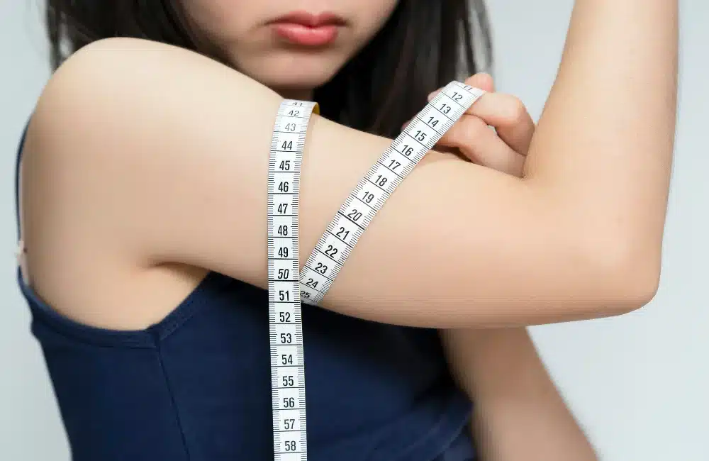 ท่าออกกำลังกายลดต้นแขน