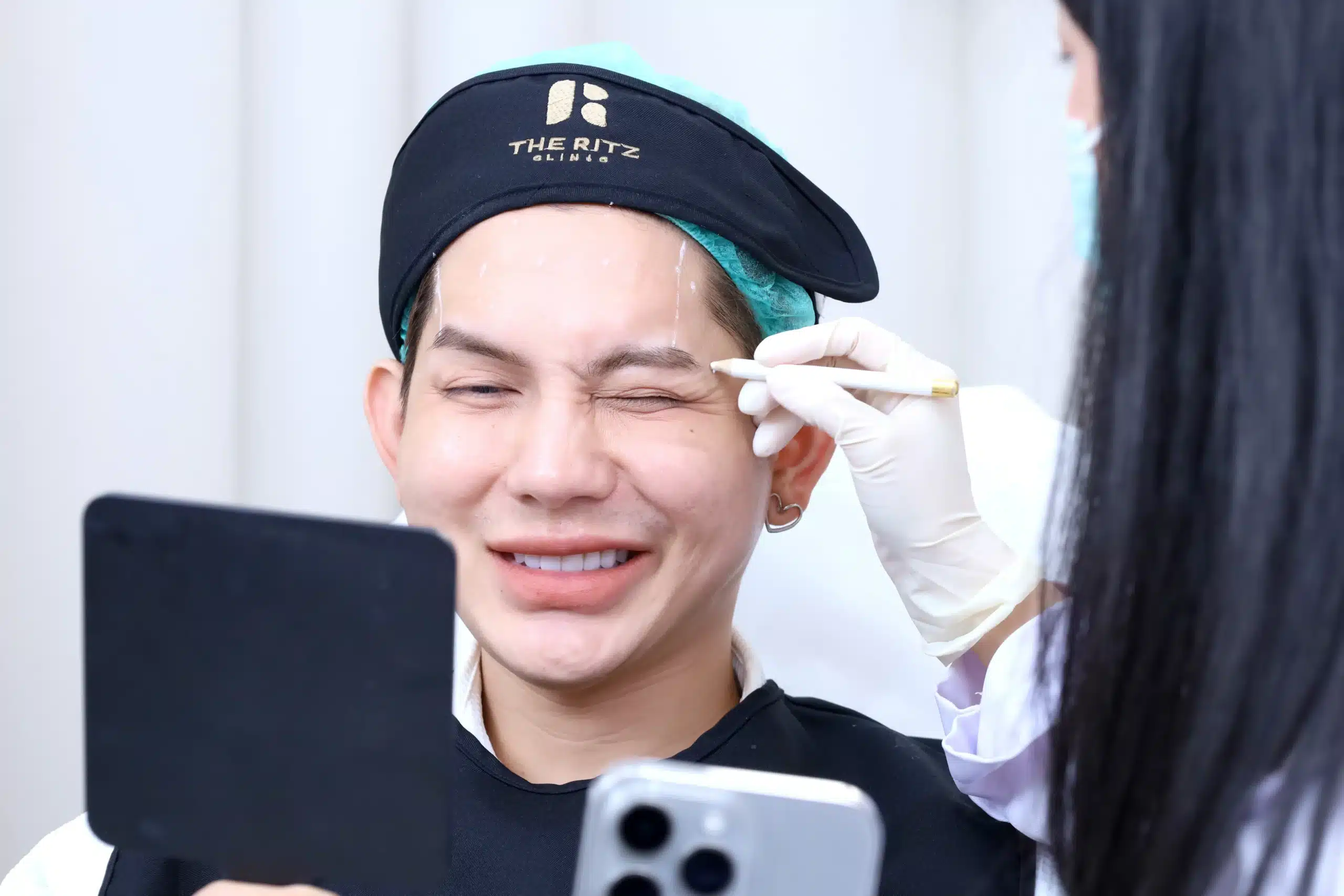 โบท็อกริ้วรอย