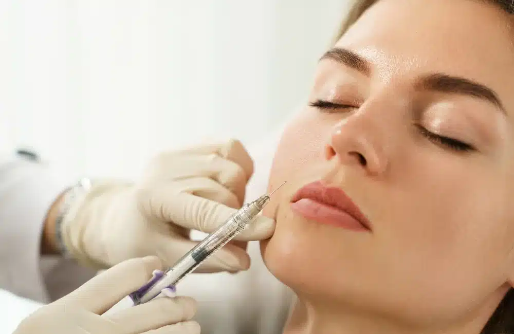 ความแตกต่างของ Profhilo กับ Sculptra